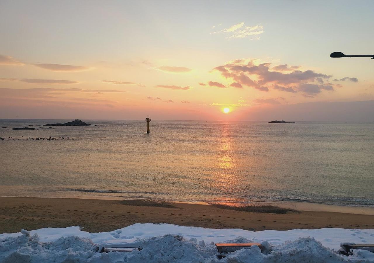 Villa Seaside Minbak Goseong  Esterno foto