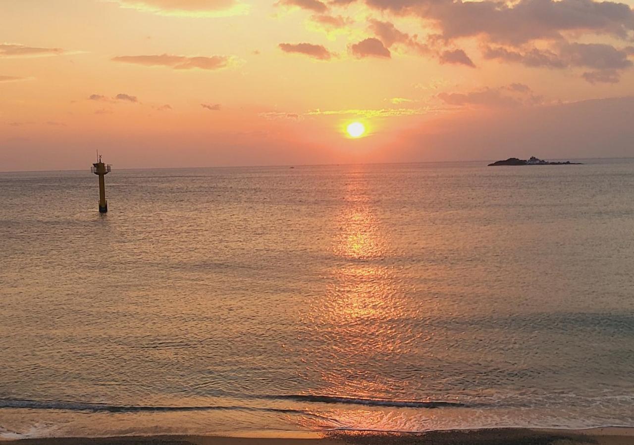 Villa Seaside Minbak Goseong  Esterno foto