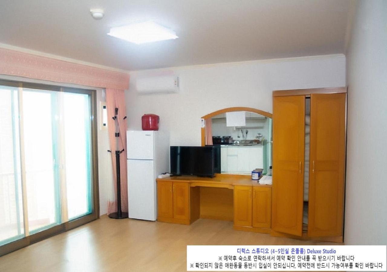 Villa Seaside Minbak Goseong  Esterno foto