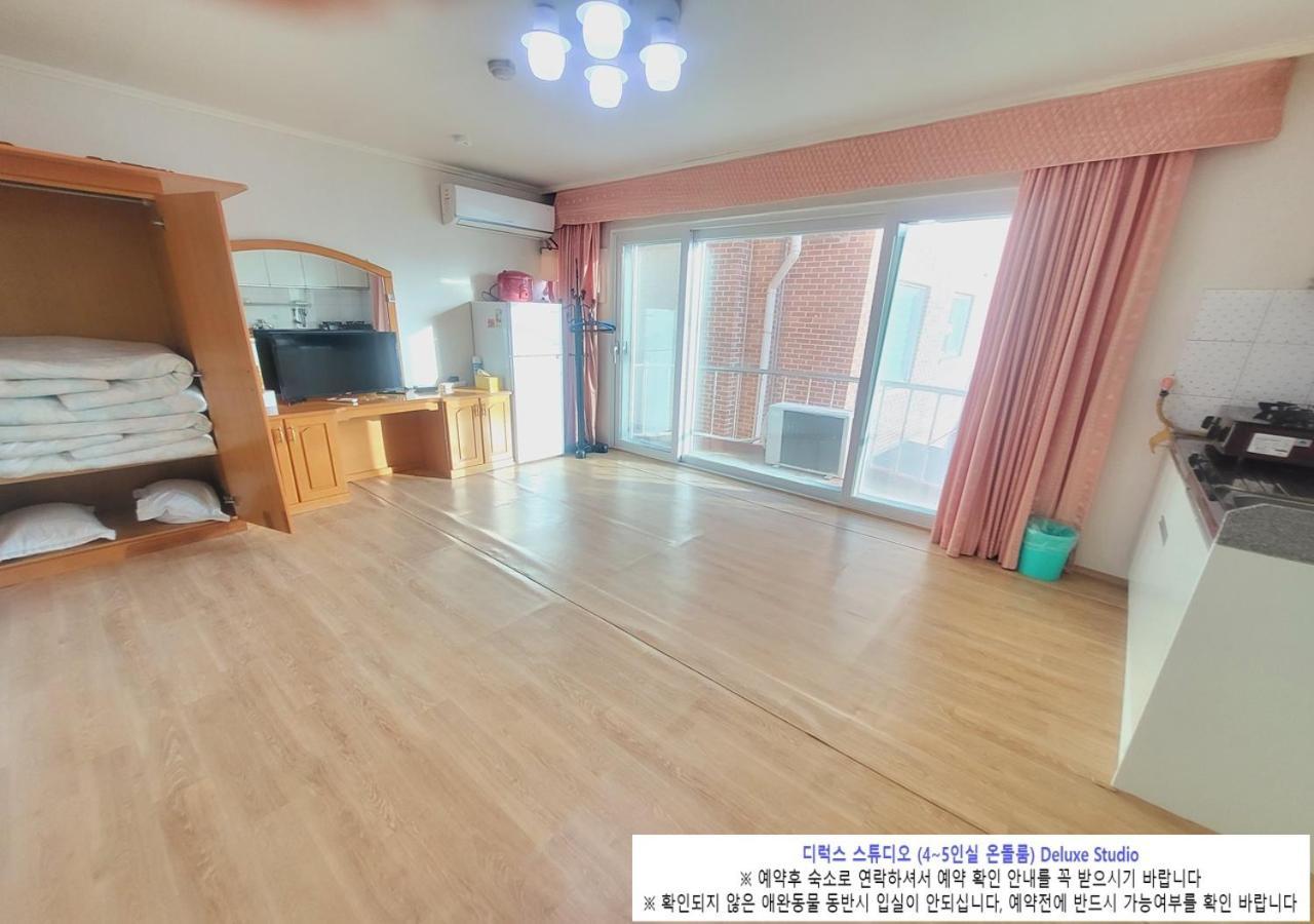 Villa Seaside Minbak Goseong  Esterno foto