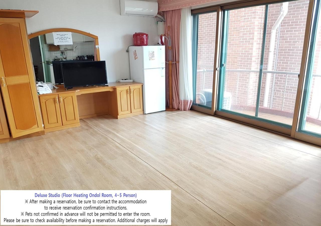 Villa Seaside Minbak Goseong  Esterno foto