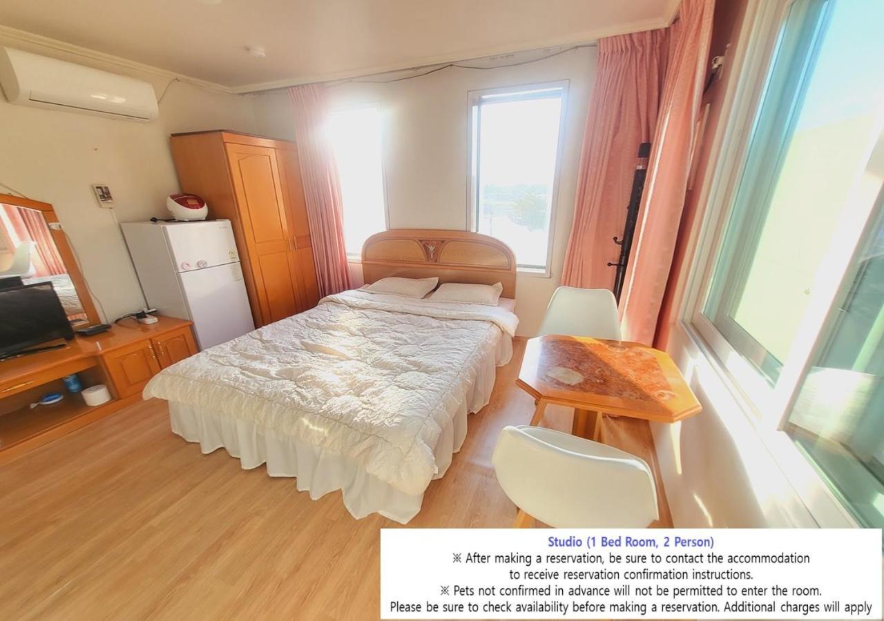 Villa Seaside Minbak Goseong  Esterno foto